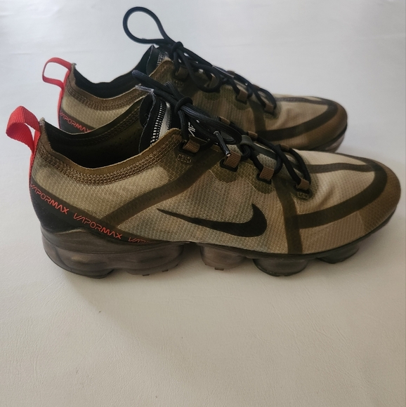 Air Vapormax 'Olive flak' - Picture 2 of 10
